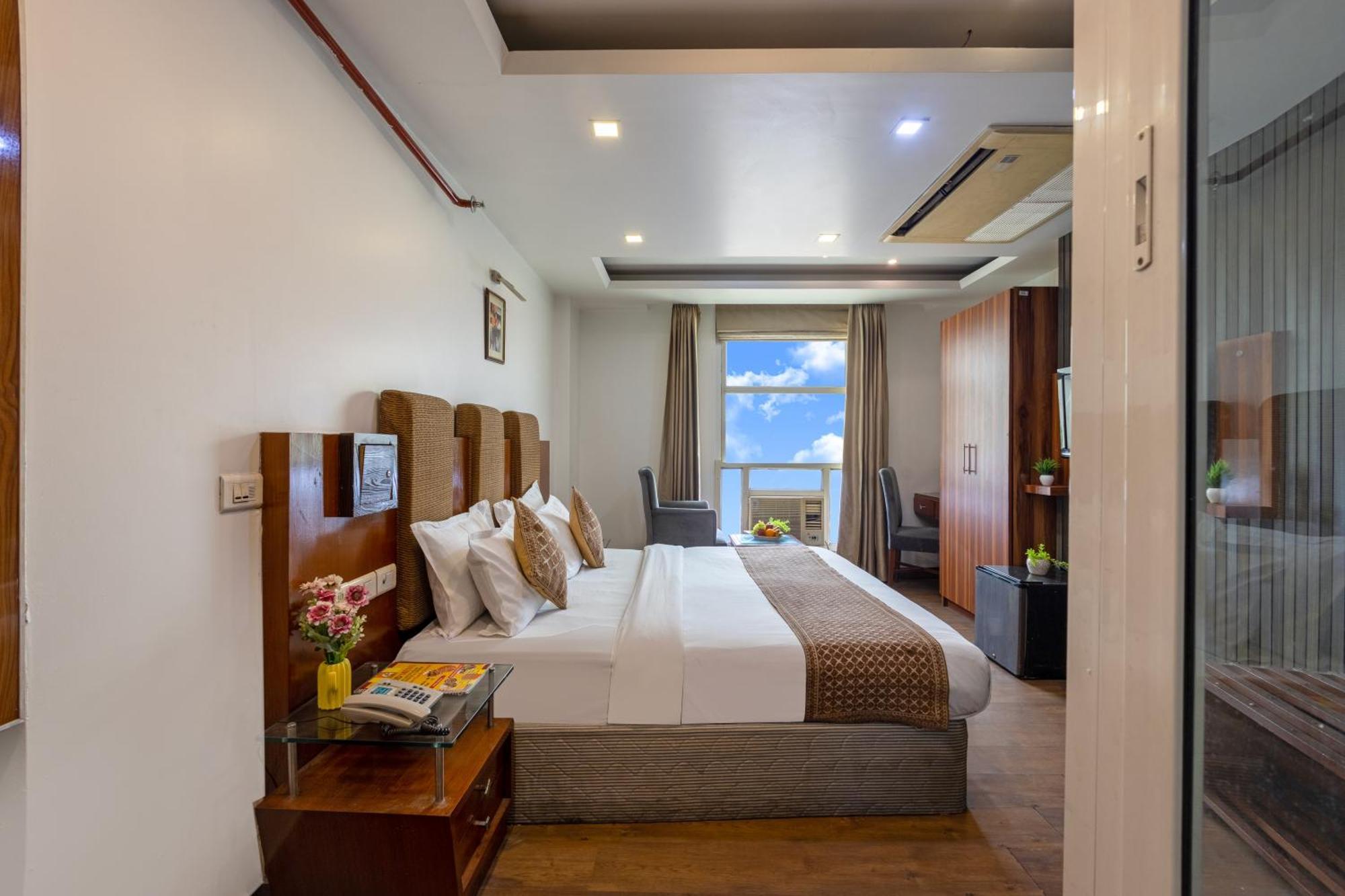 Hotel Palm Do'R # Walking Distance To New Delhi Station # Parking # Family Hotel # Customer'S Choice Hotel # Budget Friendly Hotel Nowe Delhi Zewnętrze zdjęcie