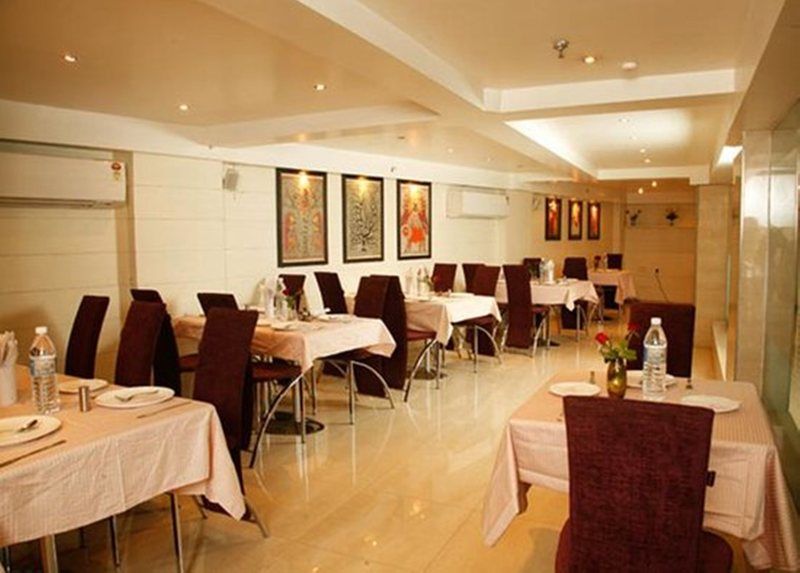 Hotel Palm Do'R # Walking Distance To New Delhi Station # Parking # Family Hotel # Customer'S Choice Hotel # Budget Friendly Hotel Nowe Delhi Zewnętrze zdjęcie